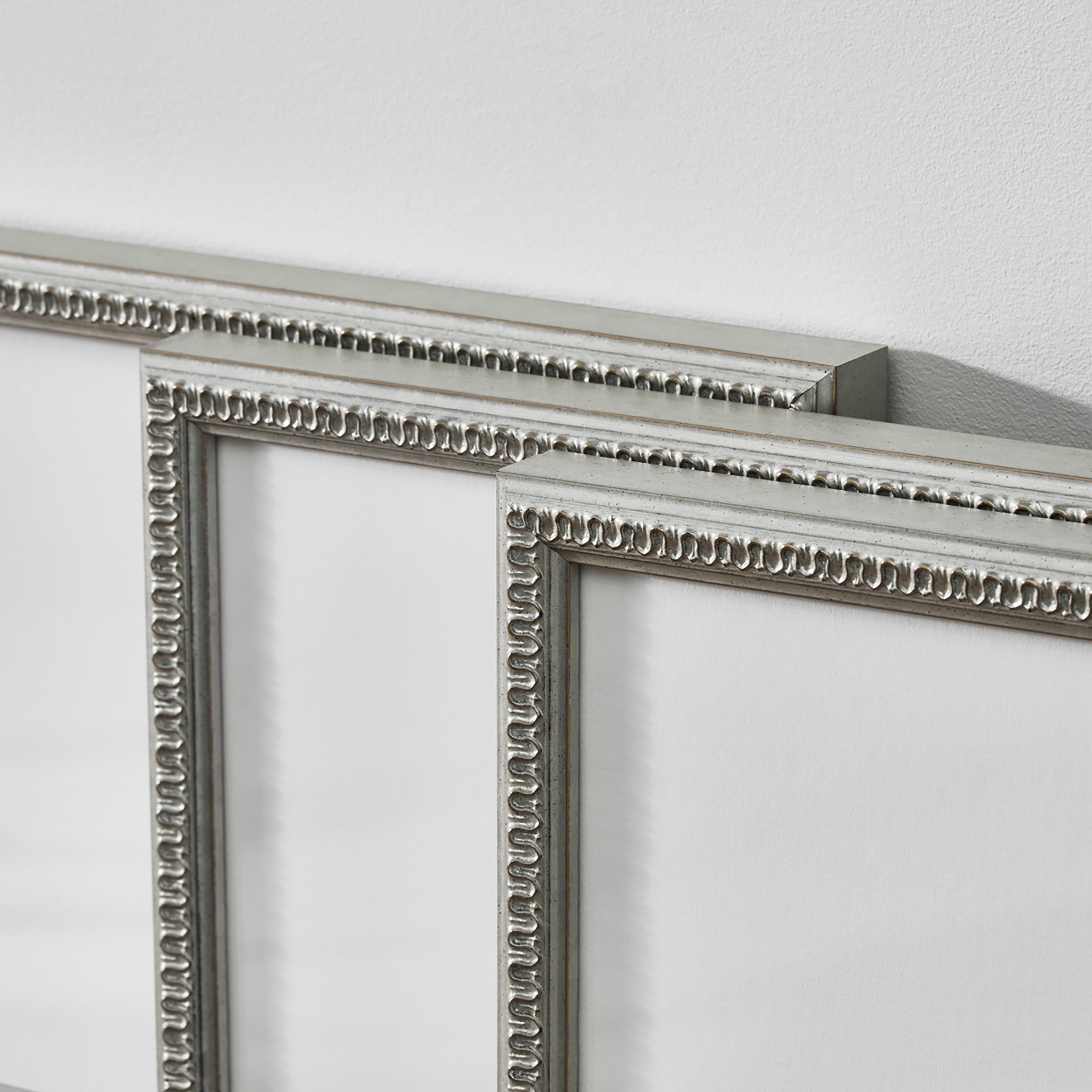 The Vertical Triptych - Image 22